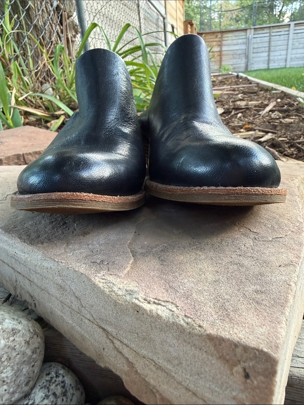 Sofft Leather Women’s Mule Clogs - Picture 4 of 8